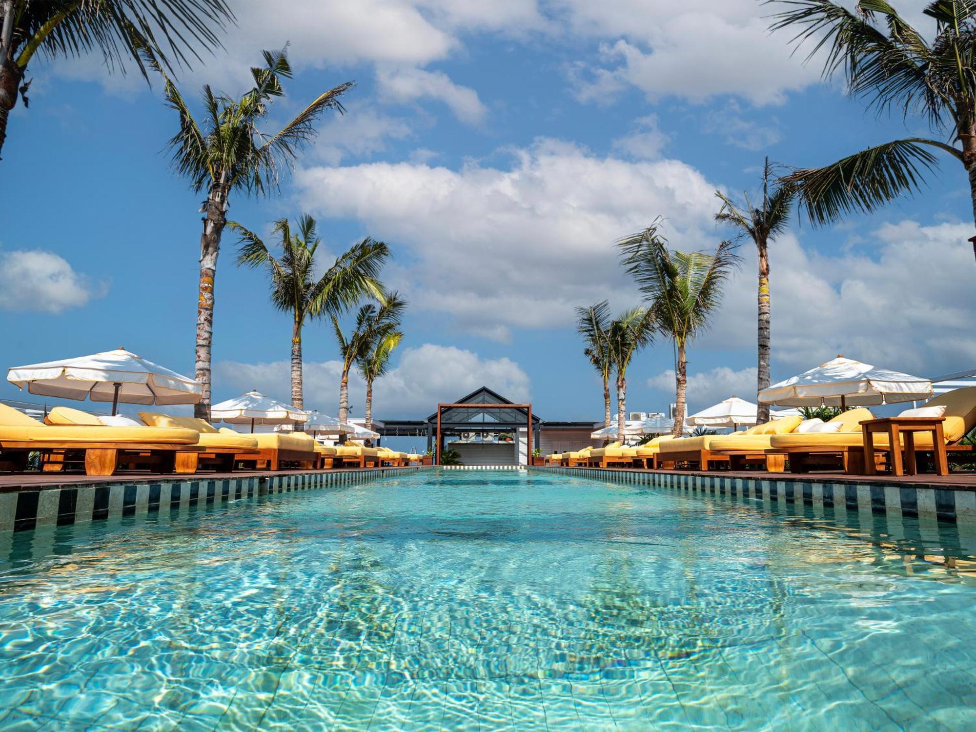 Secana Beachtown Resort & Residences Canggu Exteriör bild