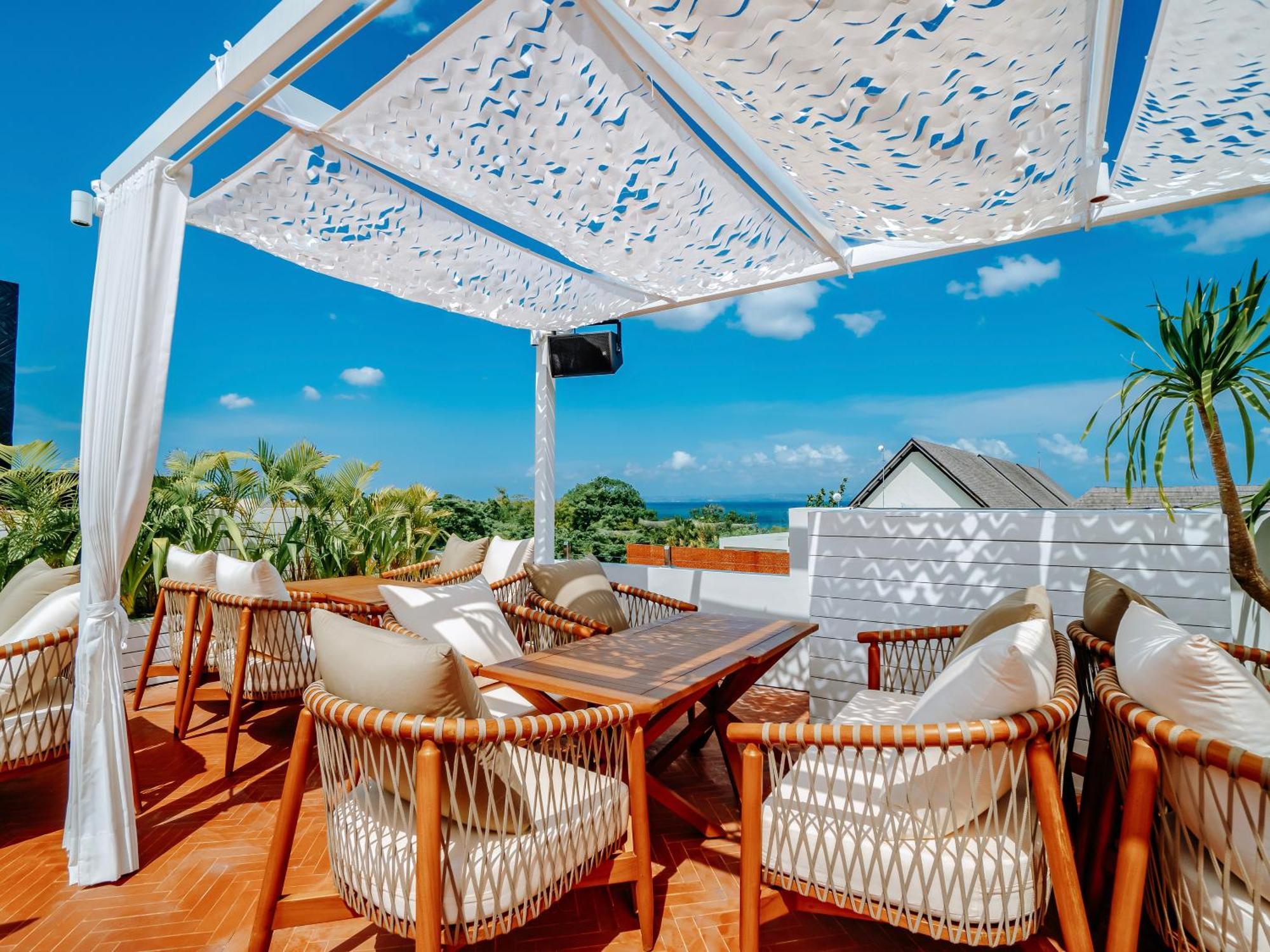 Secana Beachtown Resort & Residences Canggu Exteriör bild