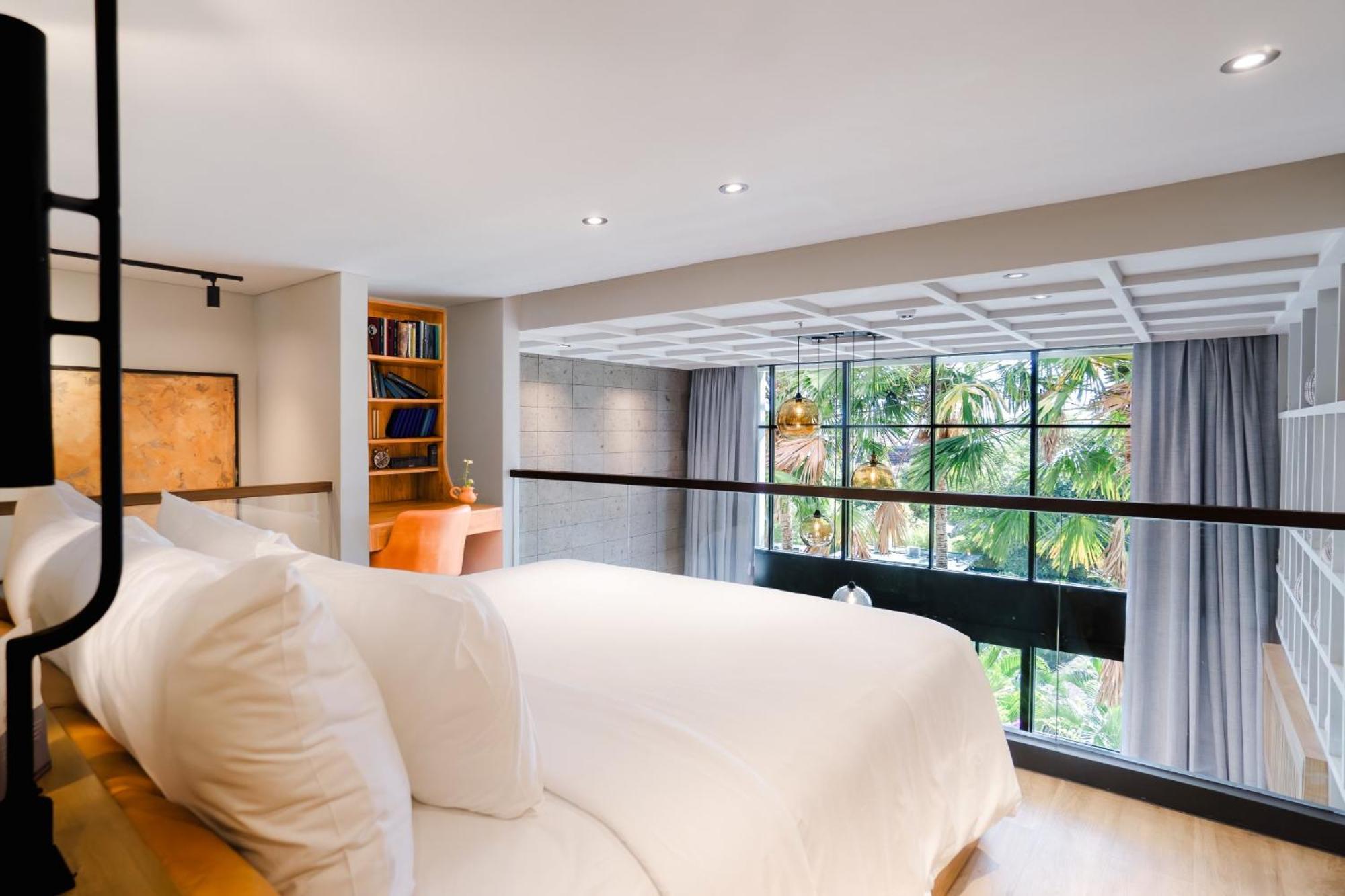 Secana Beachtown Resort & Residences Canggu Rum bild